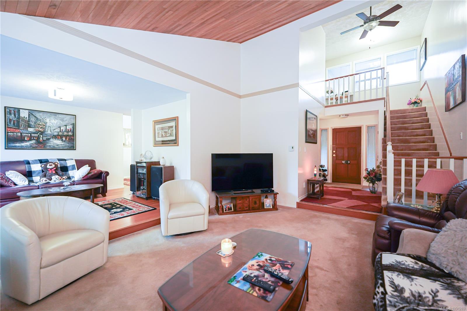 24-4630 Lochside Dr — listing photo 8 of 32