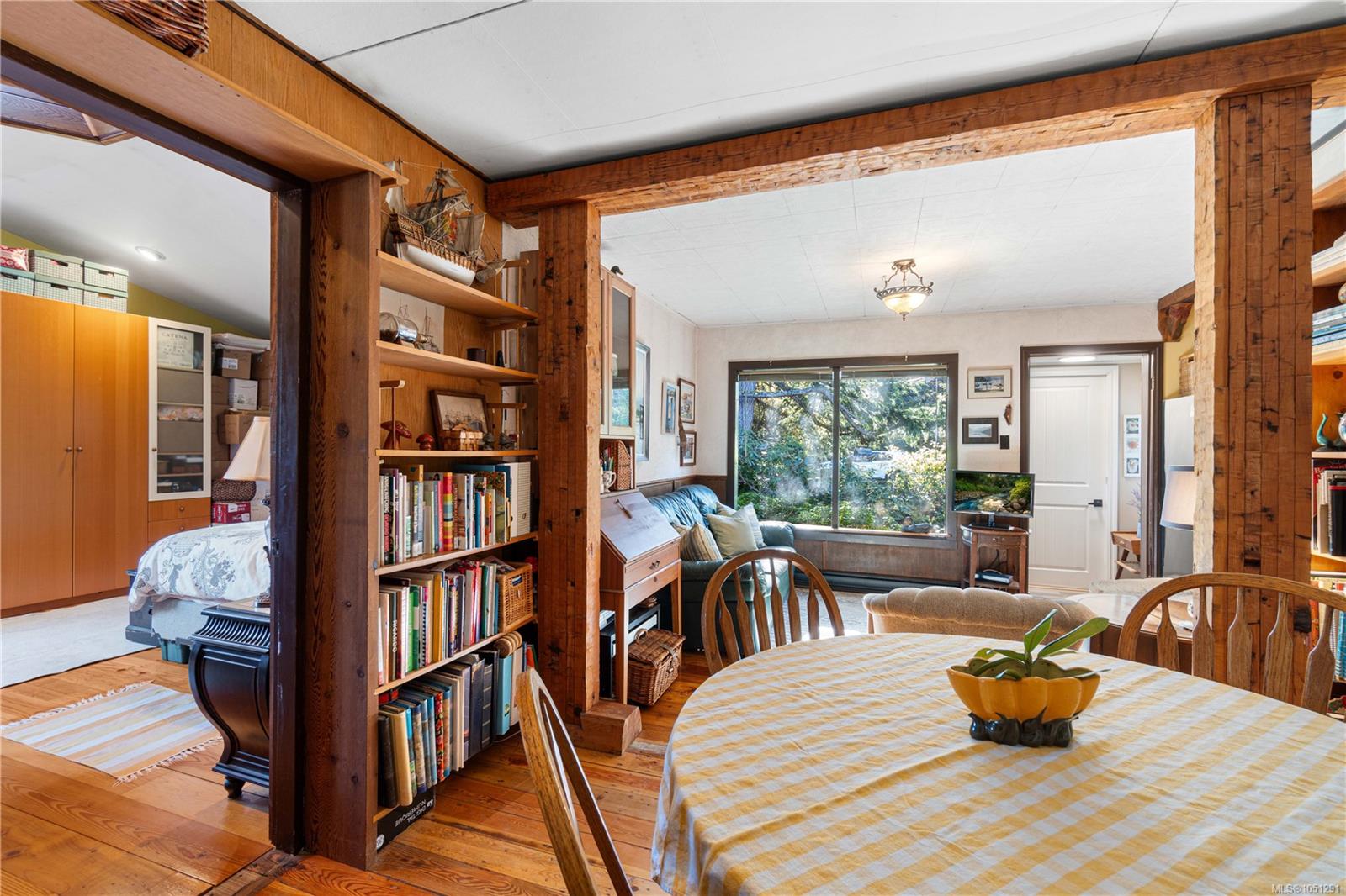 681 Turner Rd — listing photo 14 of 44
