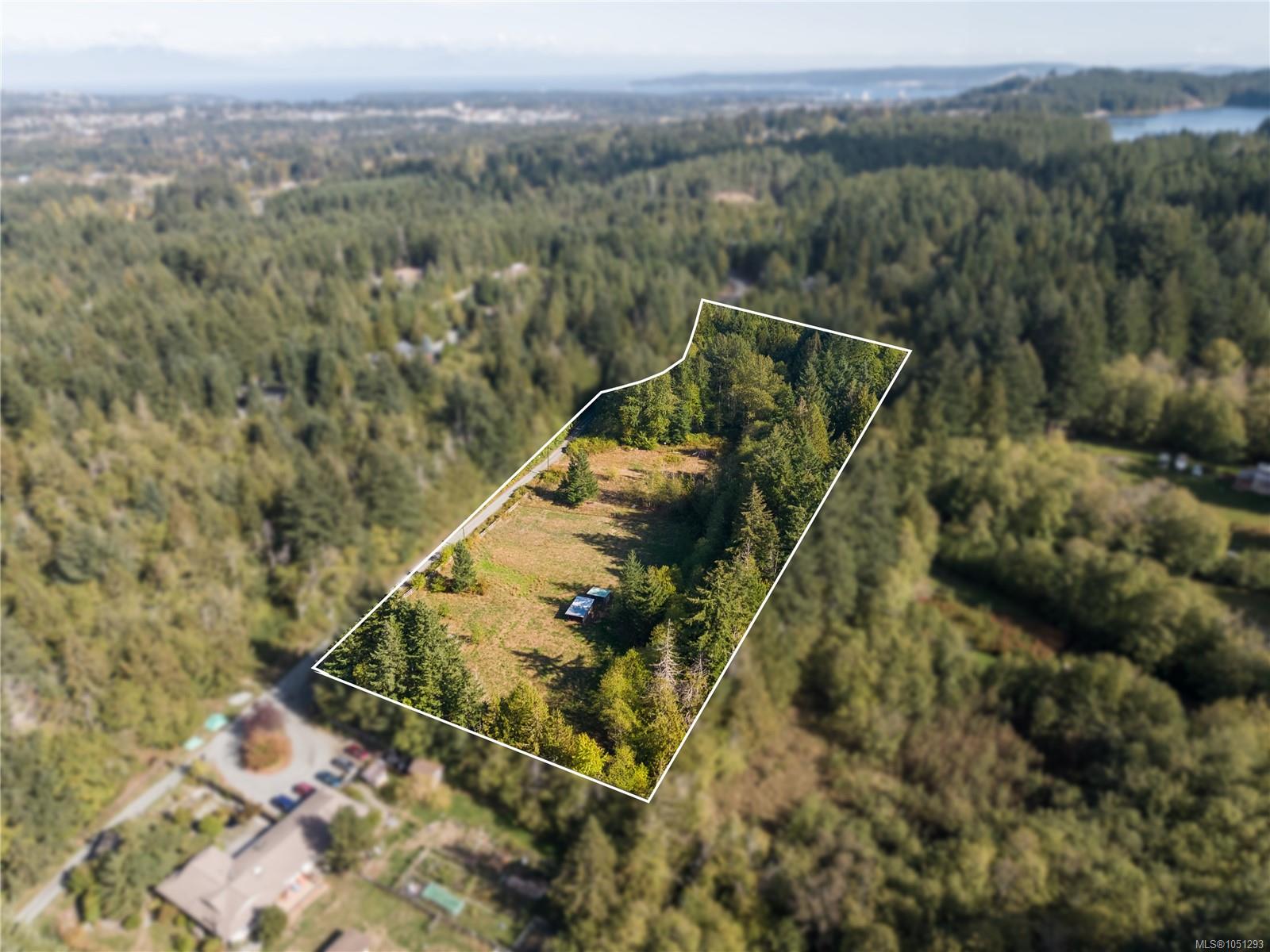 2900 Amrik Rd — listing photo 3 of 15