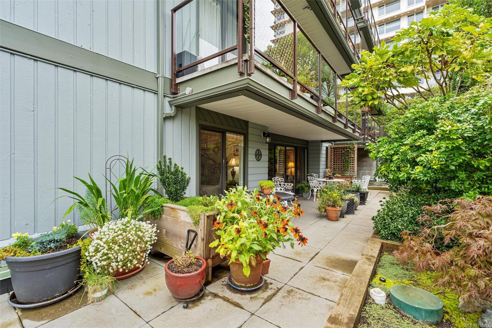 101-280 Douglas St — listing photo 13 of 31