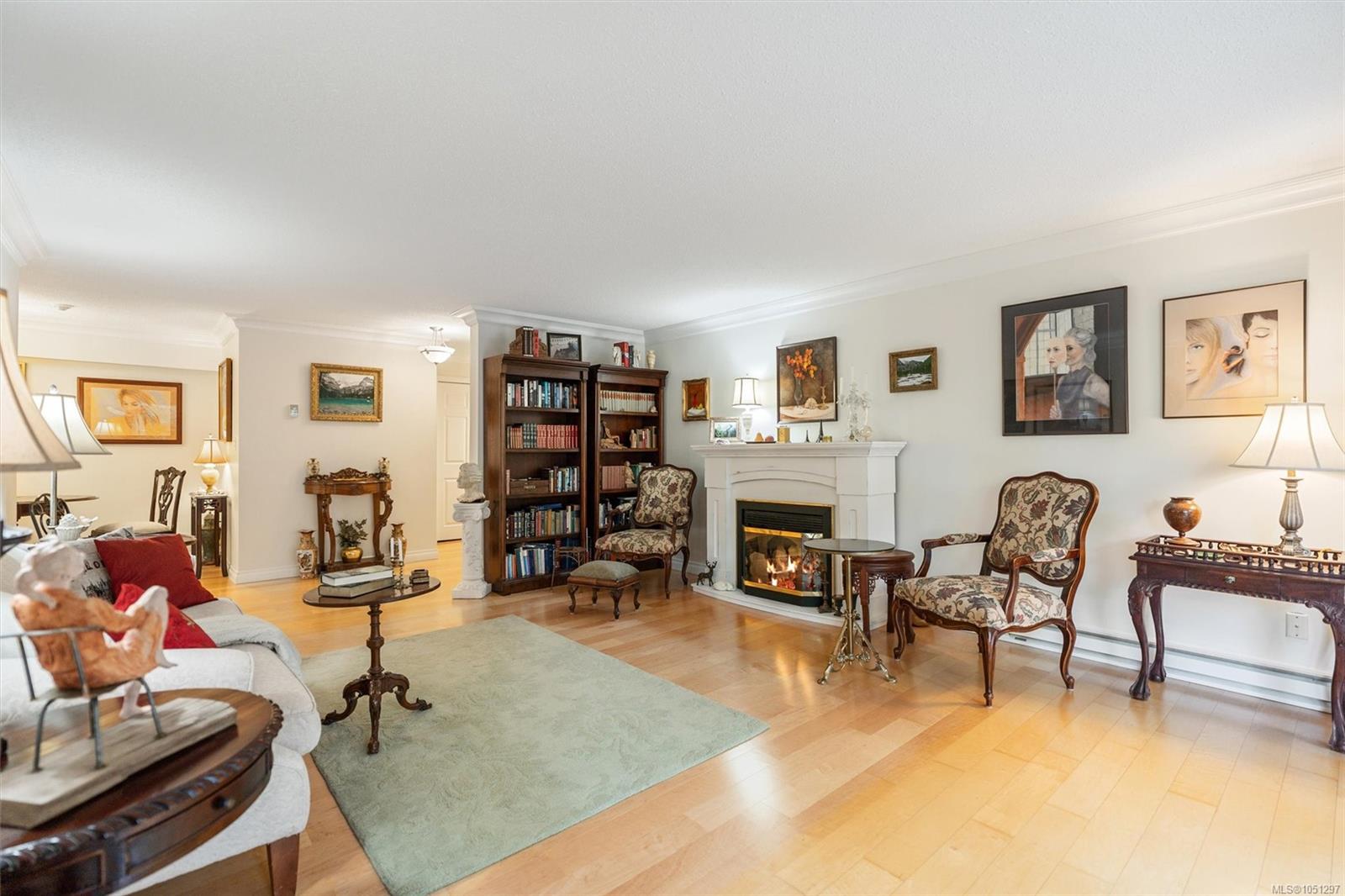 101-280 Douglas St — listing photo 8 of 31