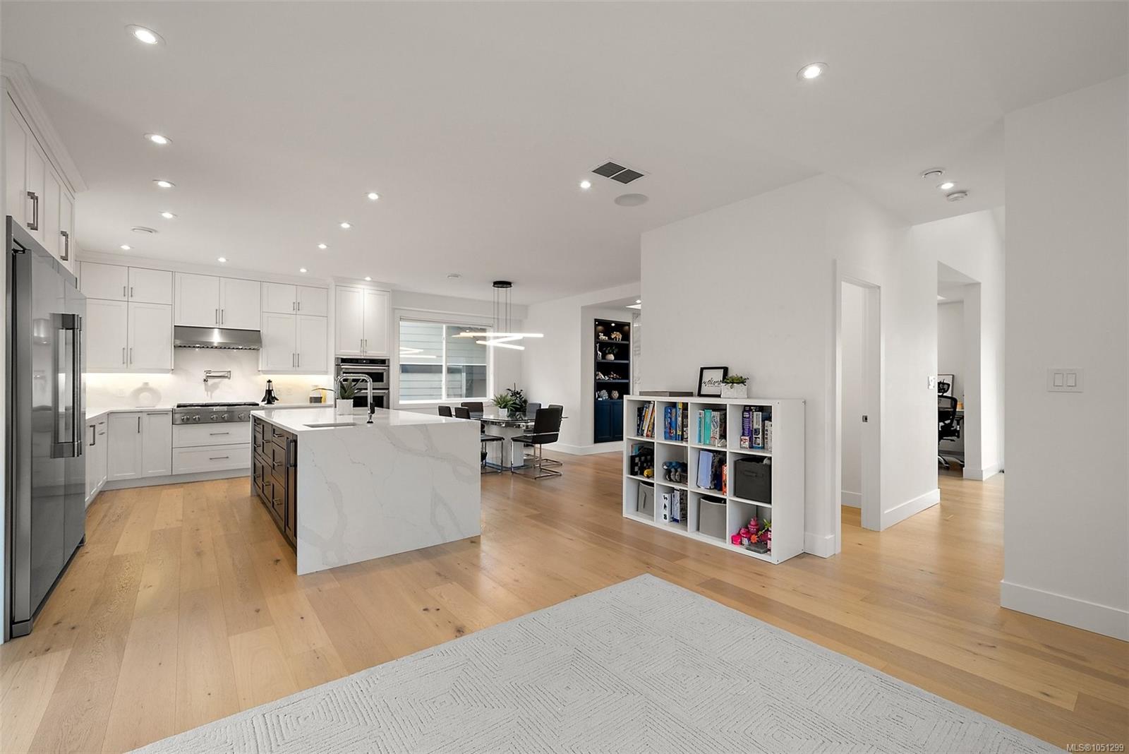 4257 Pullet Pl — listing photo 10 of 45
