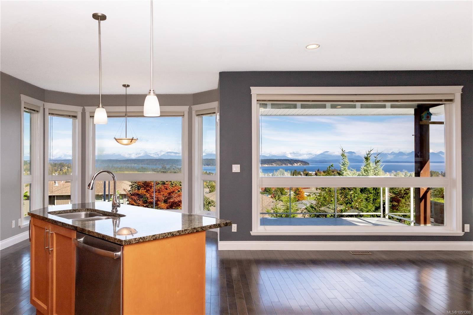 696 Pacific Heights Lane — listing photo 13 of 88