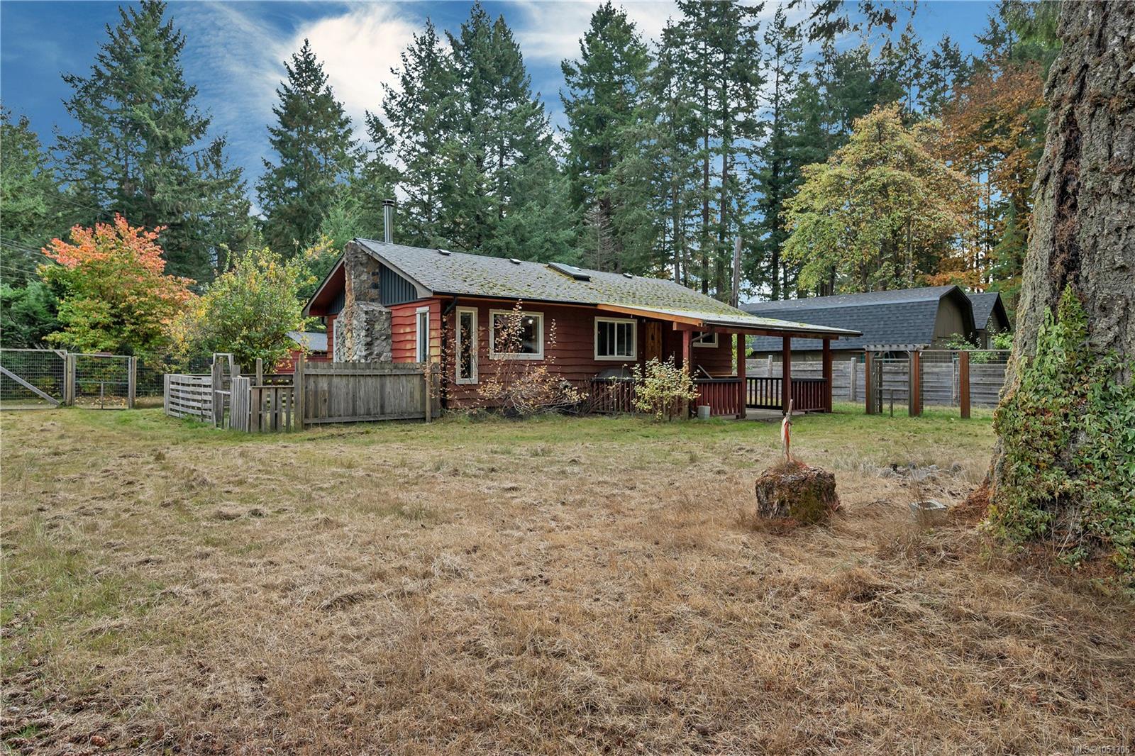 4485 Colwin Rd — listing photo 2 of 21
