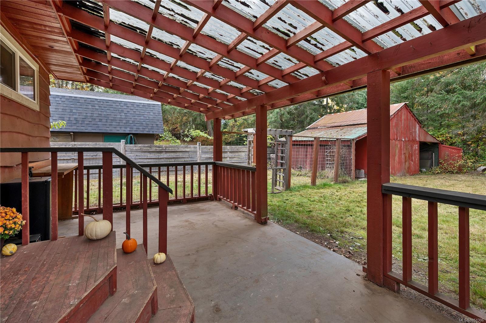 4485 Colwin Rd — listing photo 5 of 21