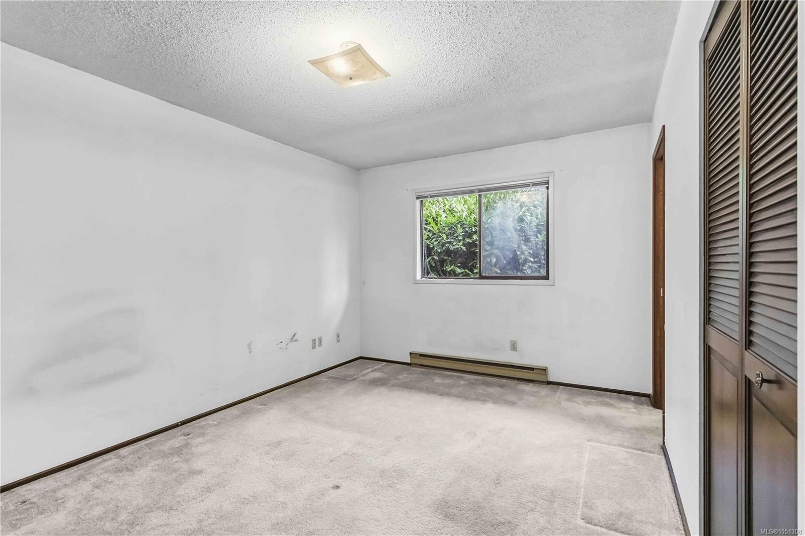 946 Paconla Pl photo 7