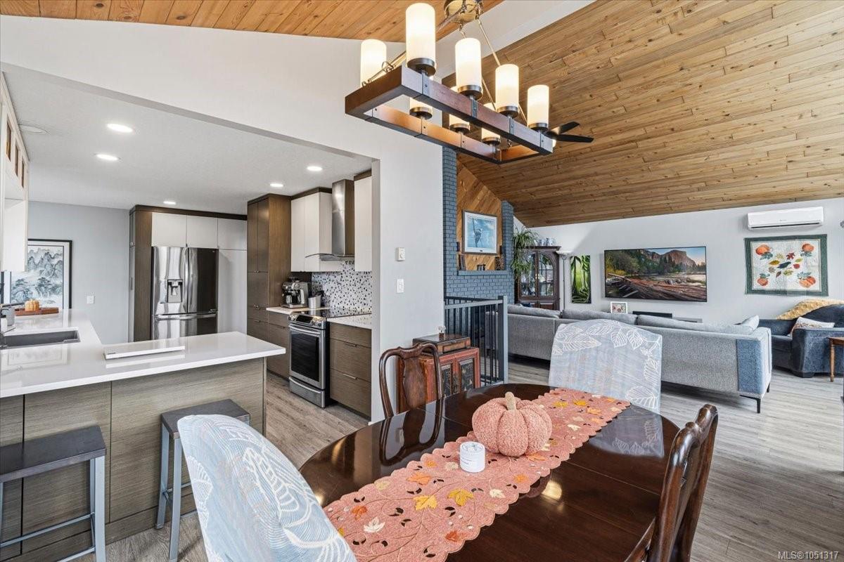 3005 Persimmon Pl — listing photo 14 of 55