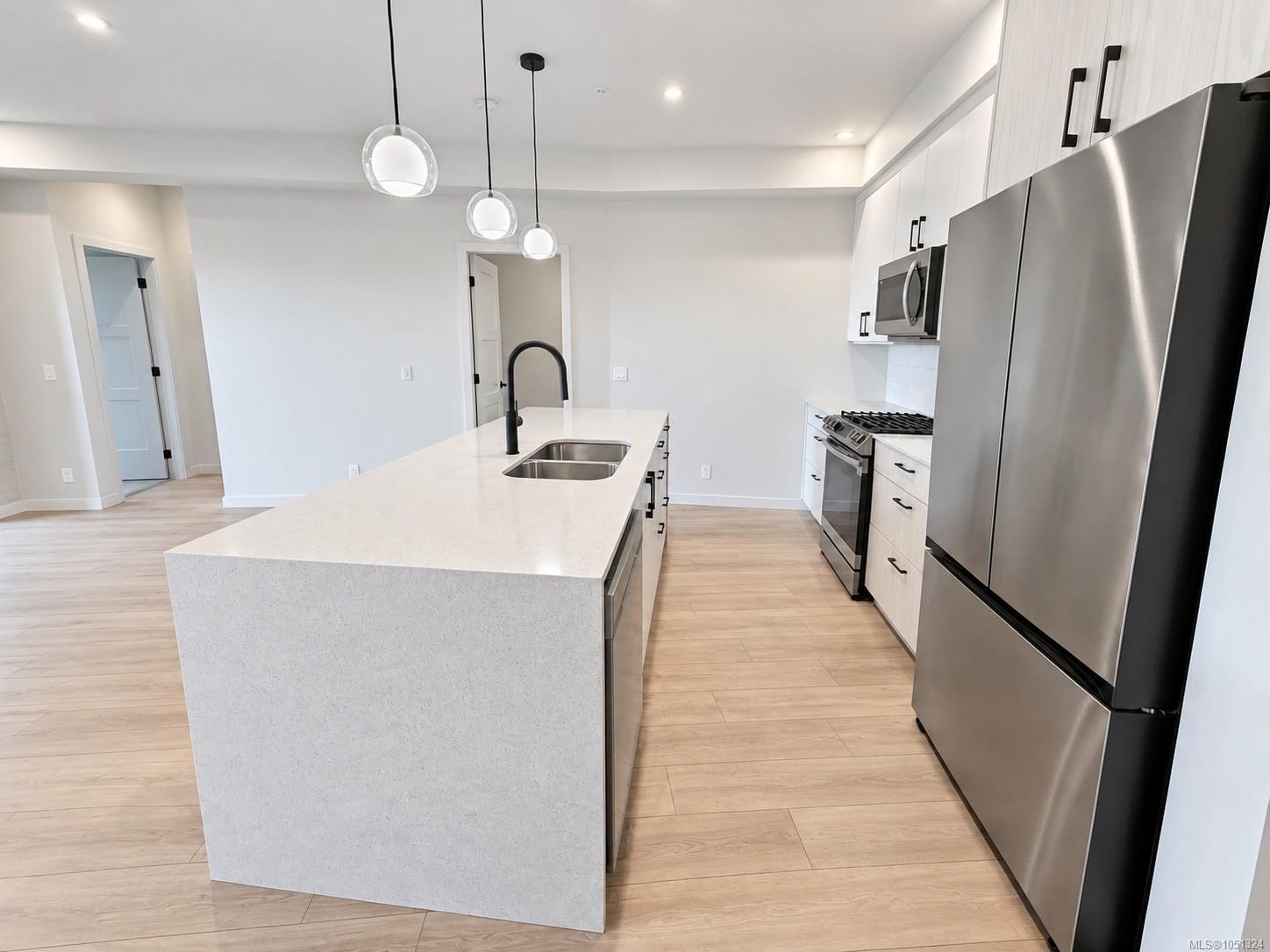 110-958 Pharoah Mews — listing photo 13 of 51