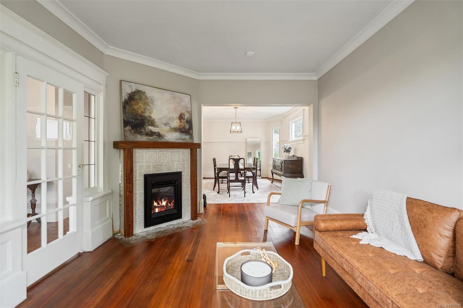 1200 Hampshire Rd — listing photo 5 of 51