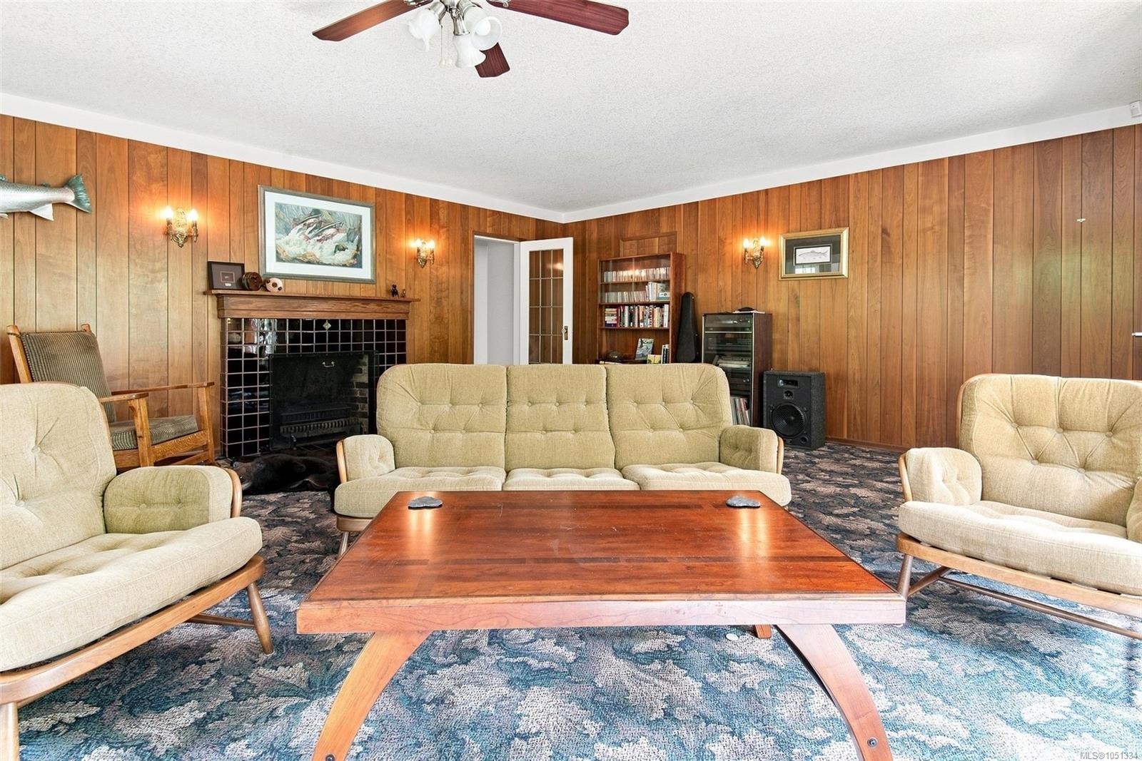 6009 River Rd — listing photo 6 of 37