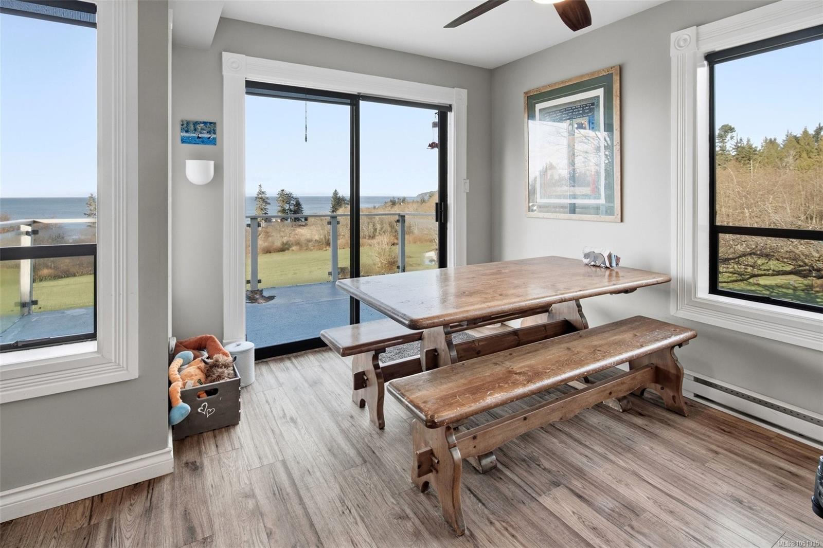 4537 Otter Point Rd — listing photo 13 of 99