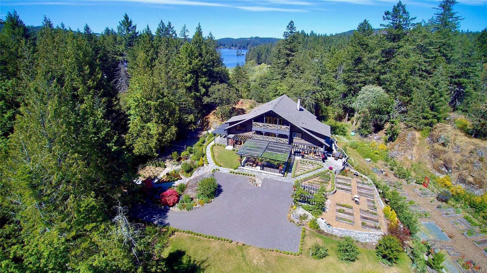 4573 Prospect Lake Rd — listing photo 3 of 59