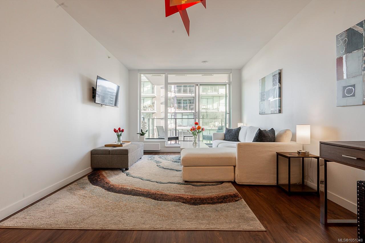604-369 Tyee Rd — listing photo 5 of 40