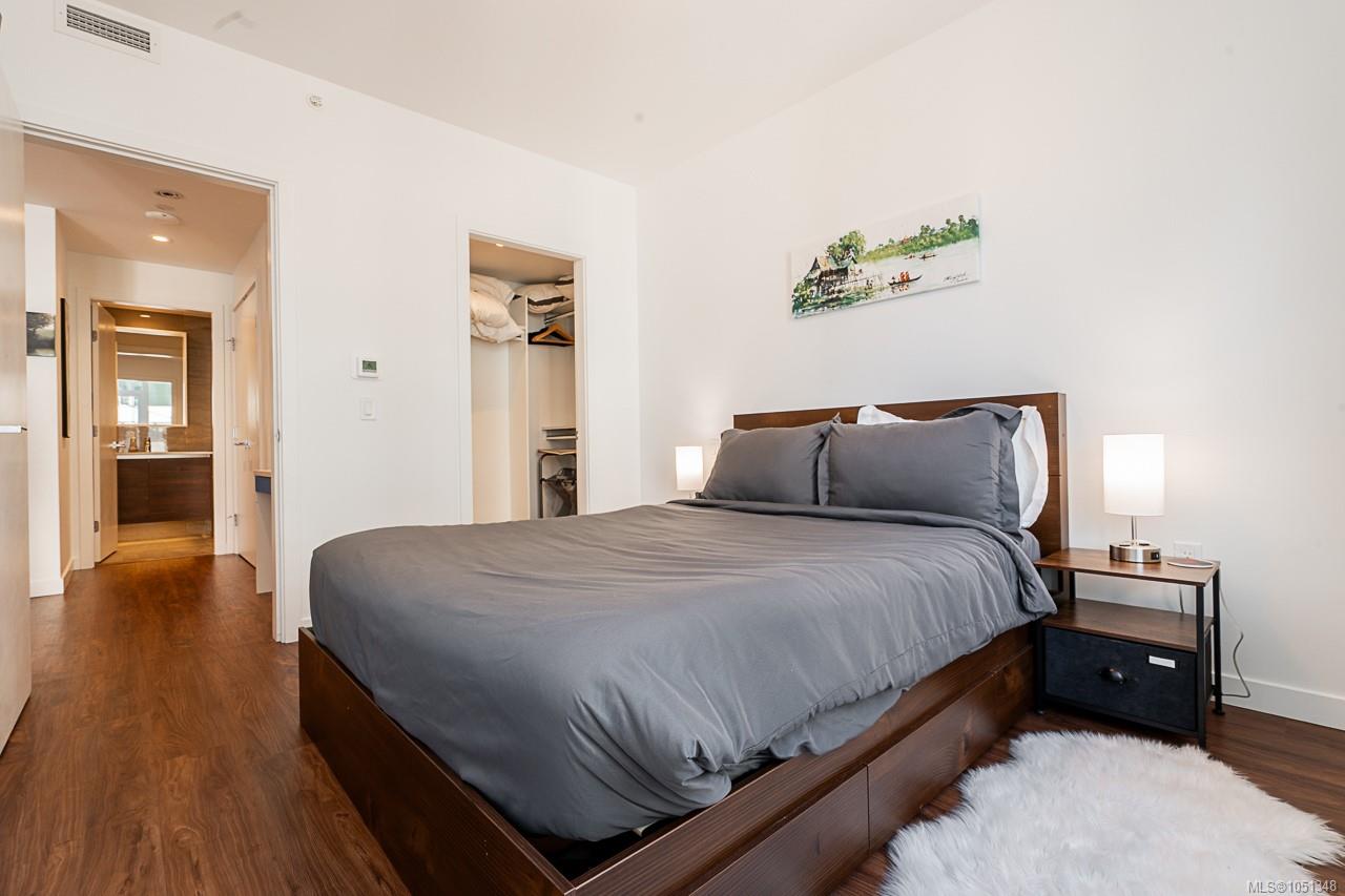 604-369 Tyee Rd — listing photo 10 of 40