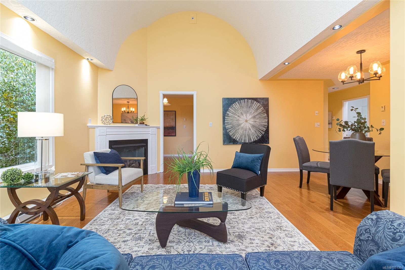 201-9905 Fifth St — listing photo 11 of 40