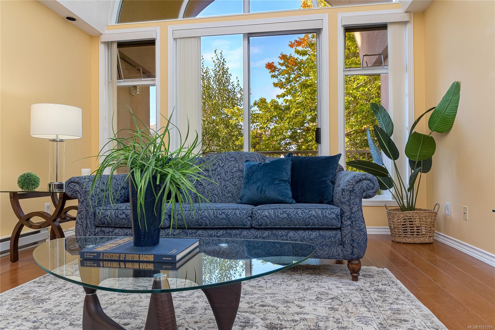 201-9905 Fifth St — listing photo 6 of 40