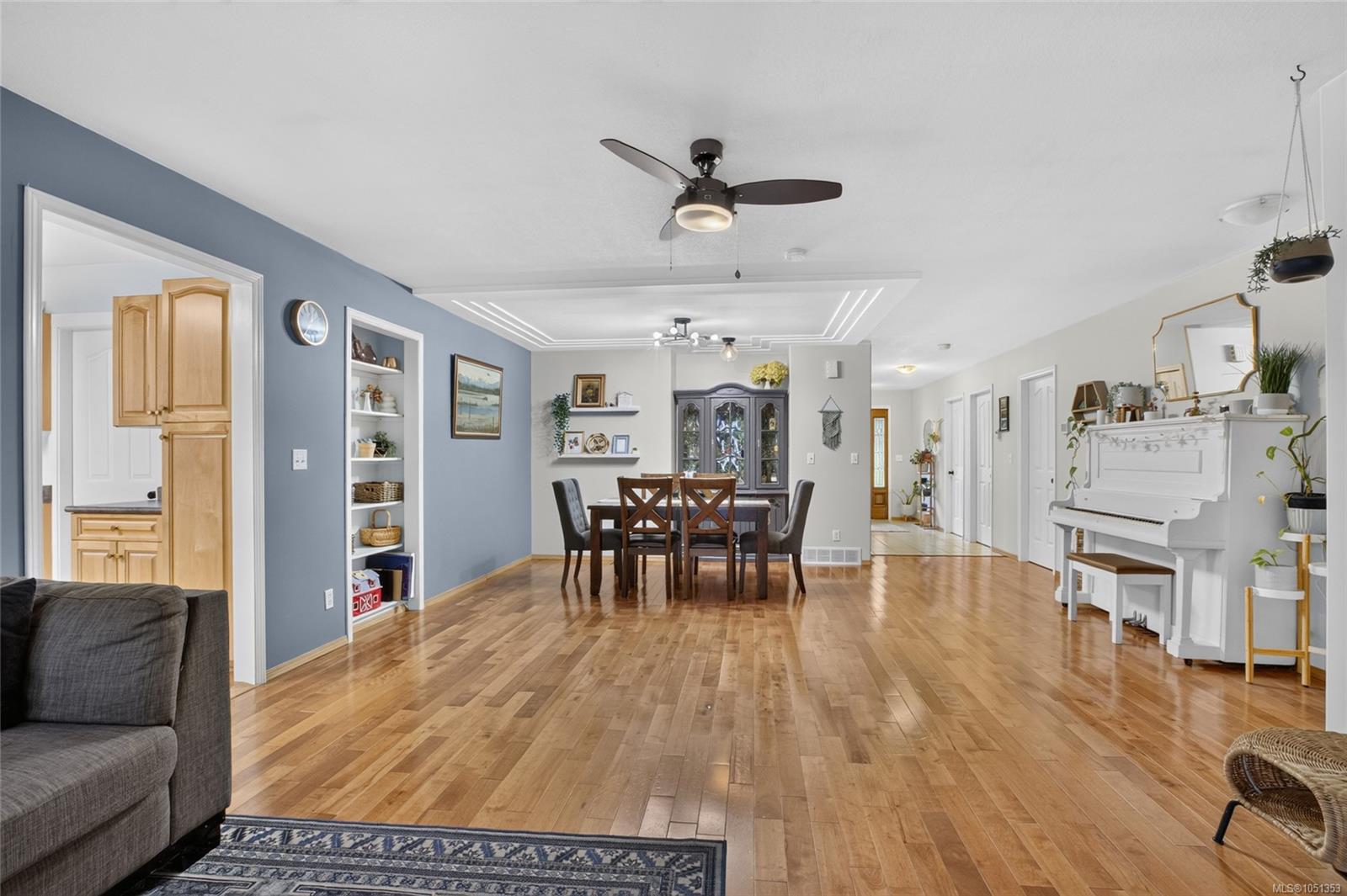 936 Arden Rd — listing photo 14 of 66