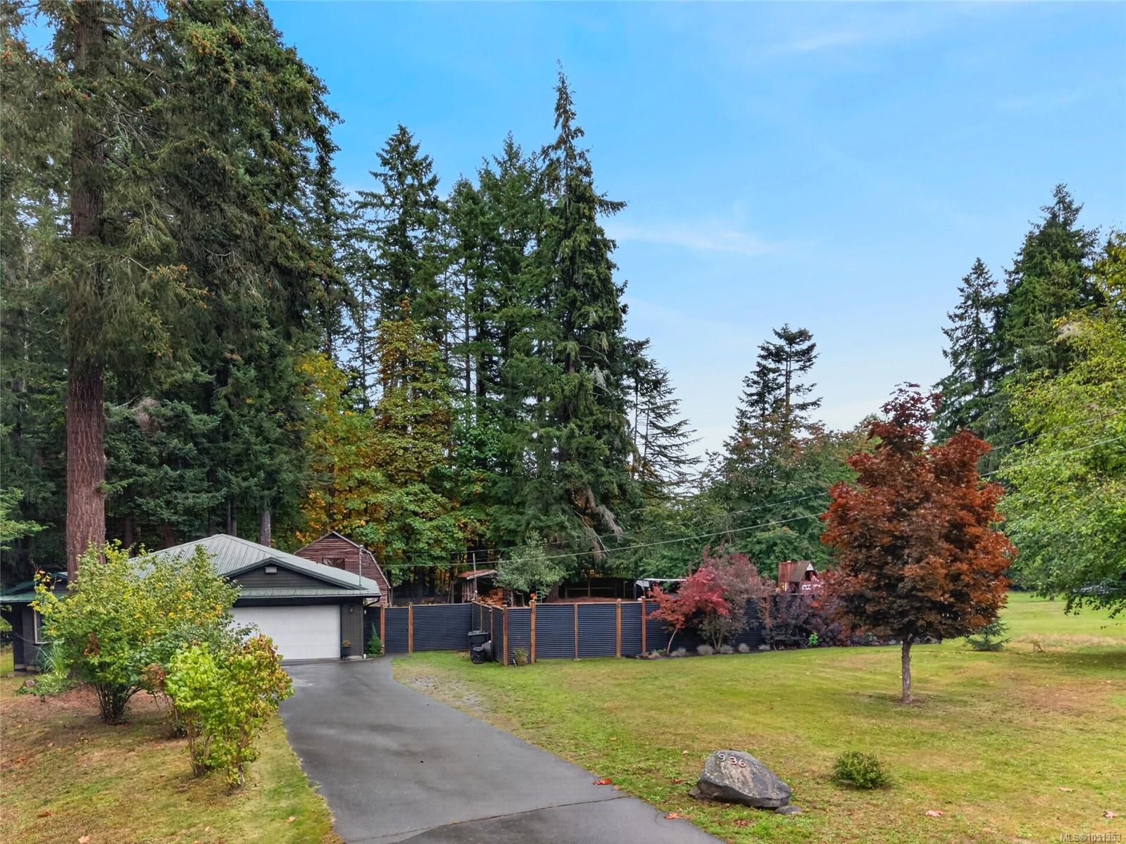 936 Arden Rd — listing photo 10 of 66