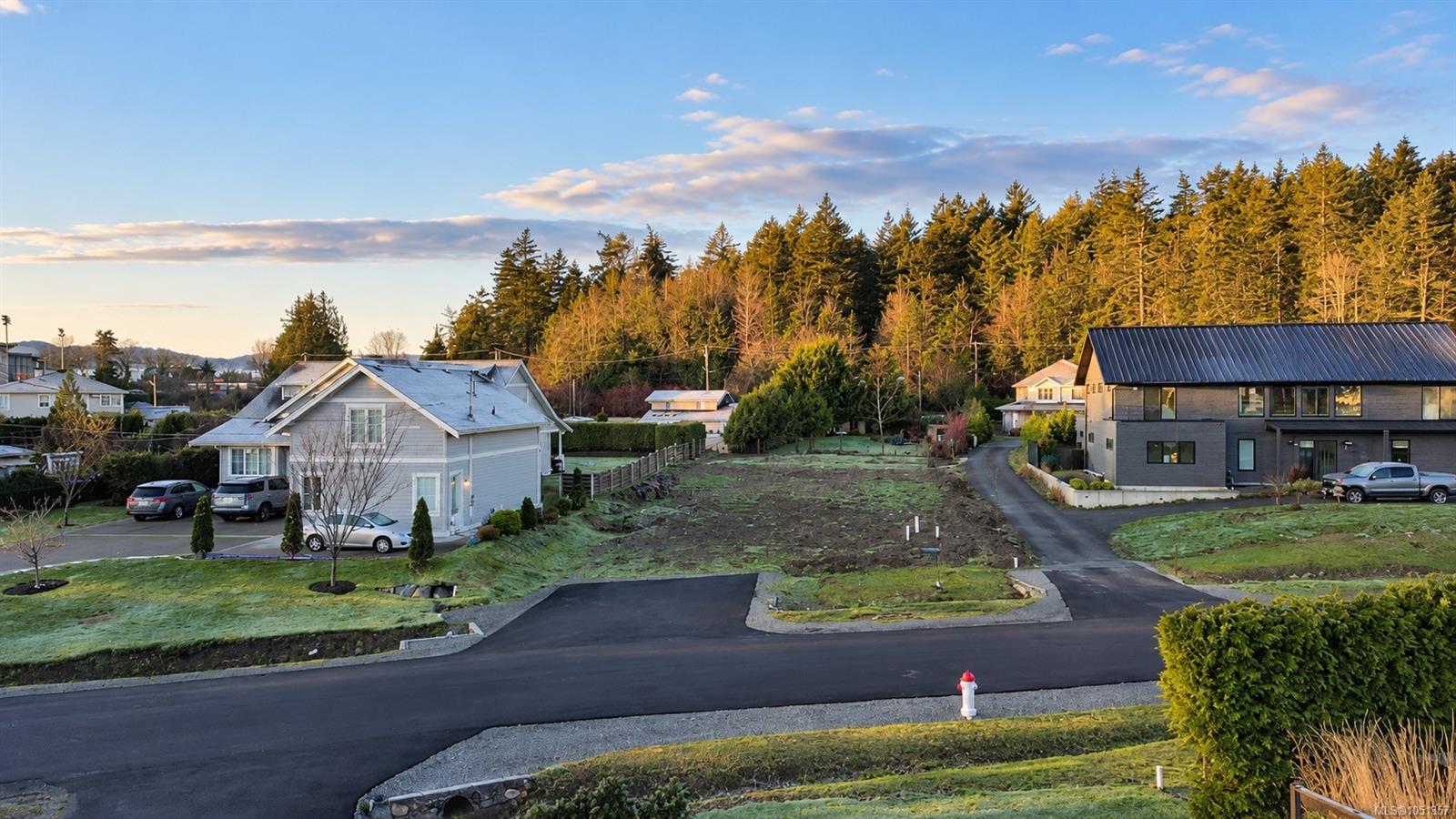 10724 Bayfield Rd — listing photo 5 of 10