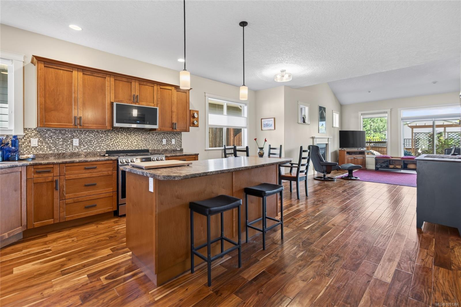 201-303 Arden Rd — listing photo 12 of 67