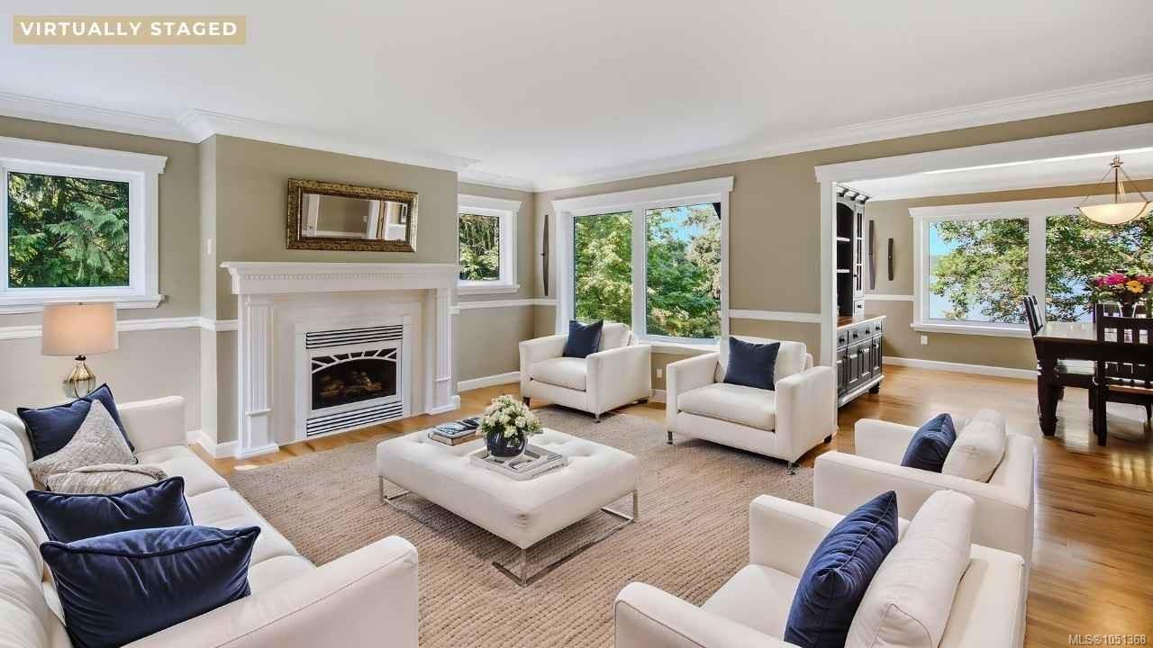 302 Roland Rd — listing photo 9 of 57