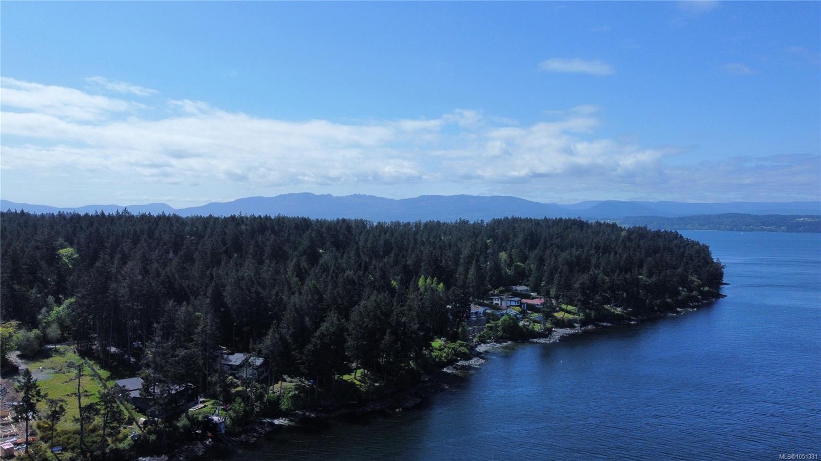 760 Lands End Rd — listing photo 7 of 46