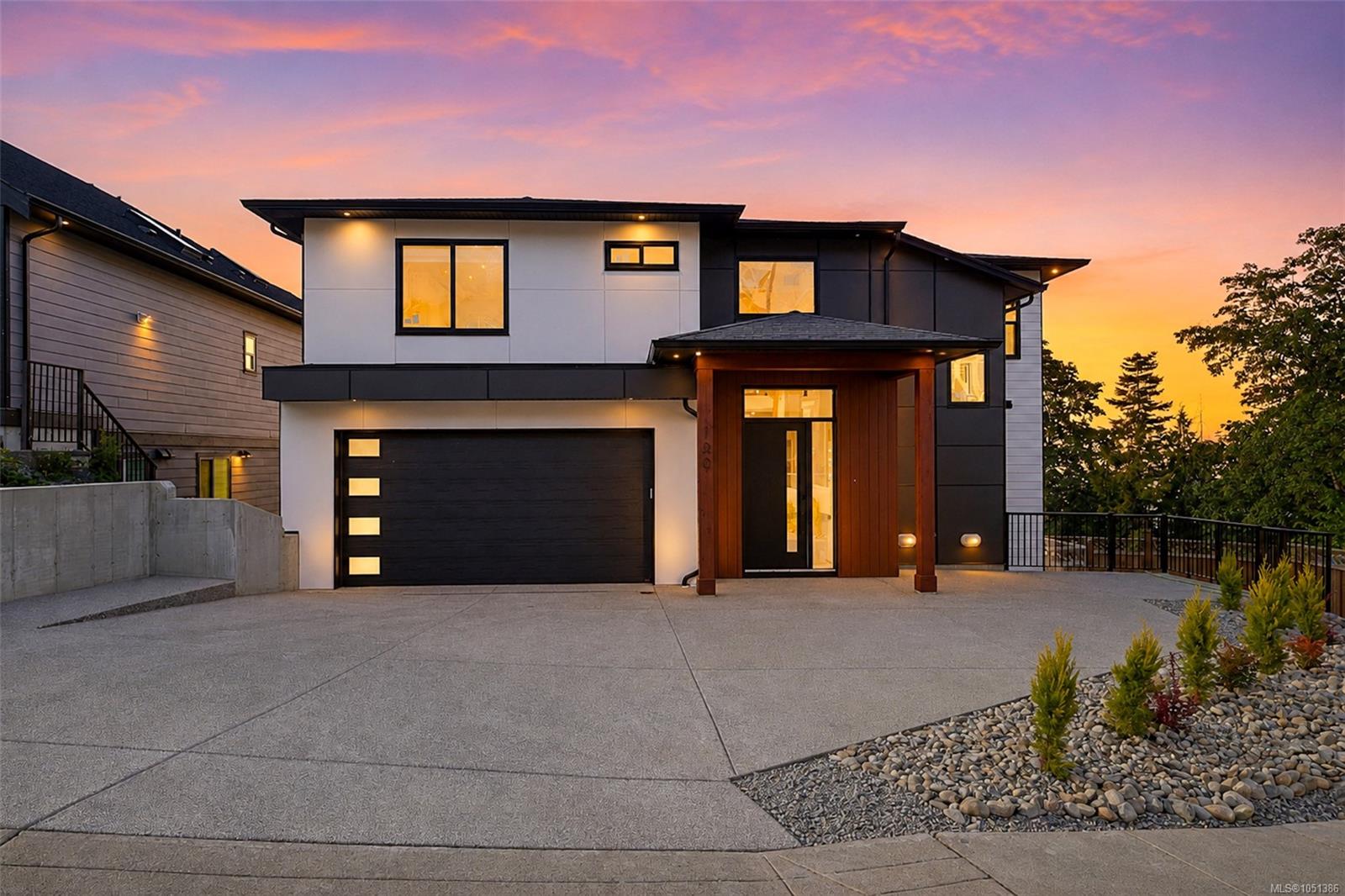100 ROYAL PACIFIC Way — listing photo 3 of 78