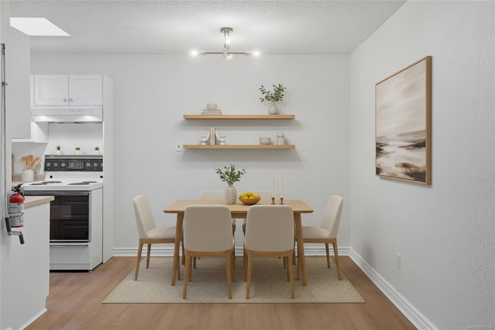 411-909 Pembroke St — listing photo 7 of 33