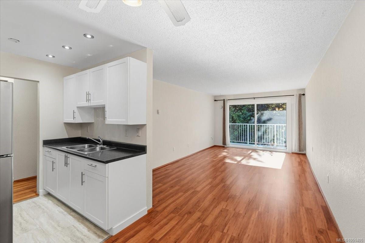 419-1600 Dufferin Cres — listing photo 5 of 23