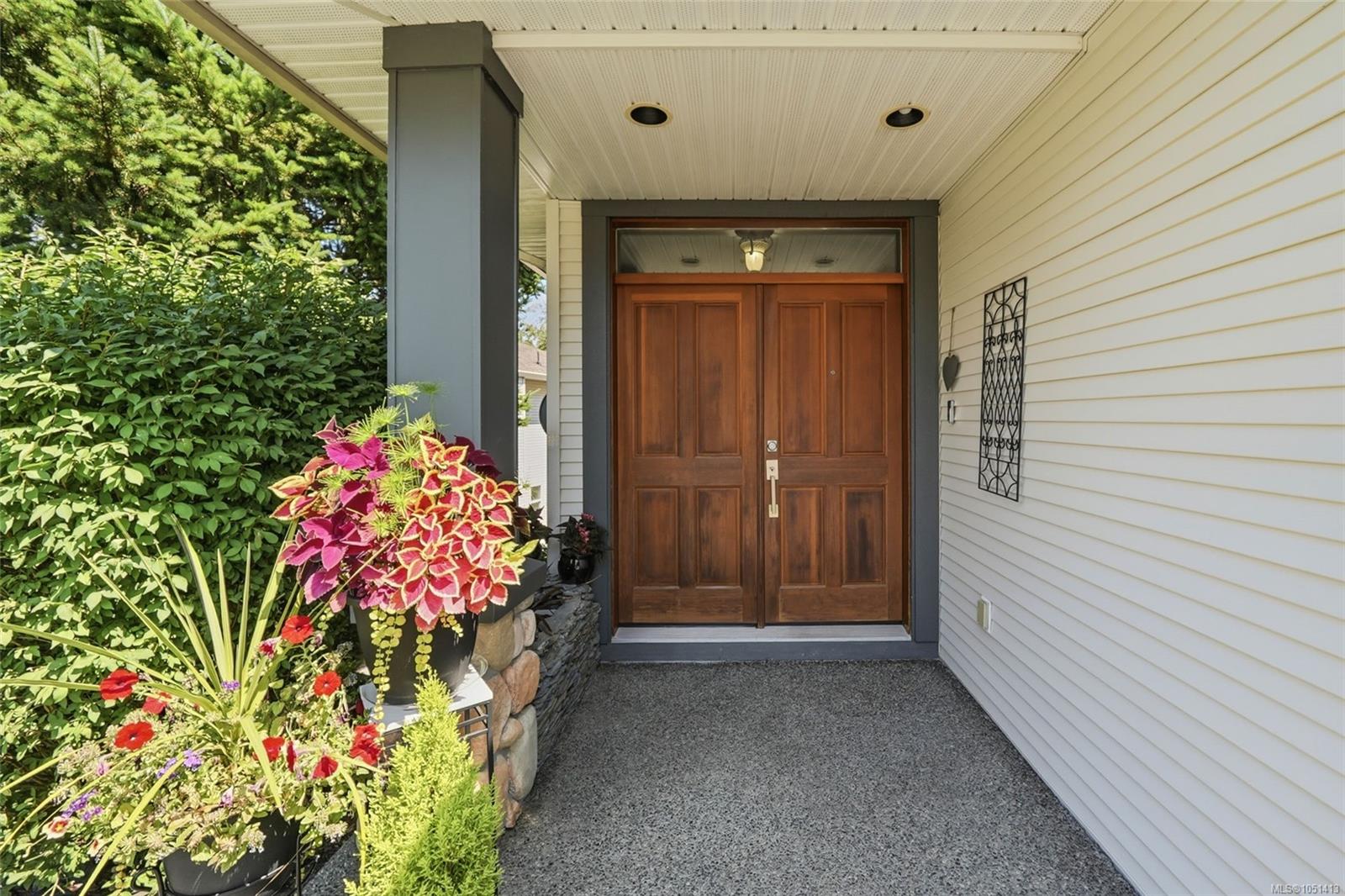 3712 Cavendish Blvd — listing photo 12 of 64