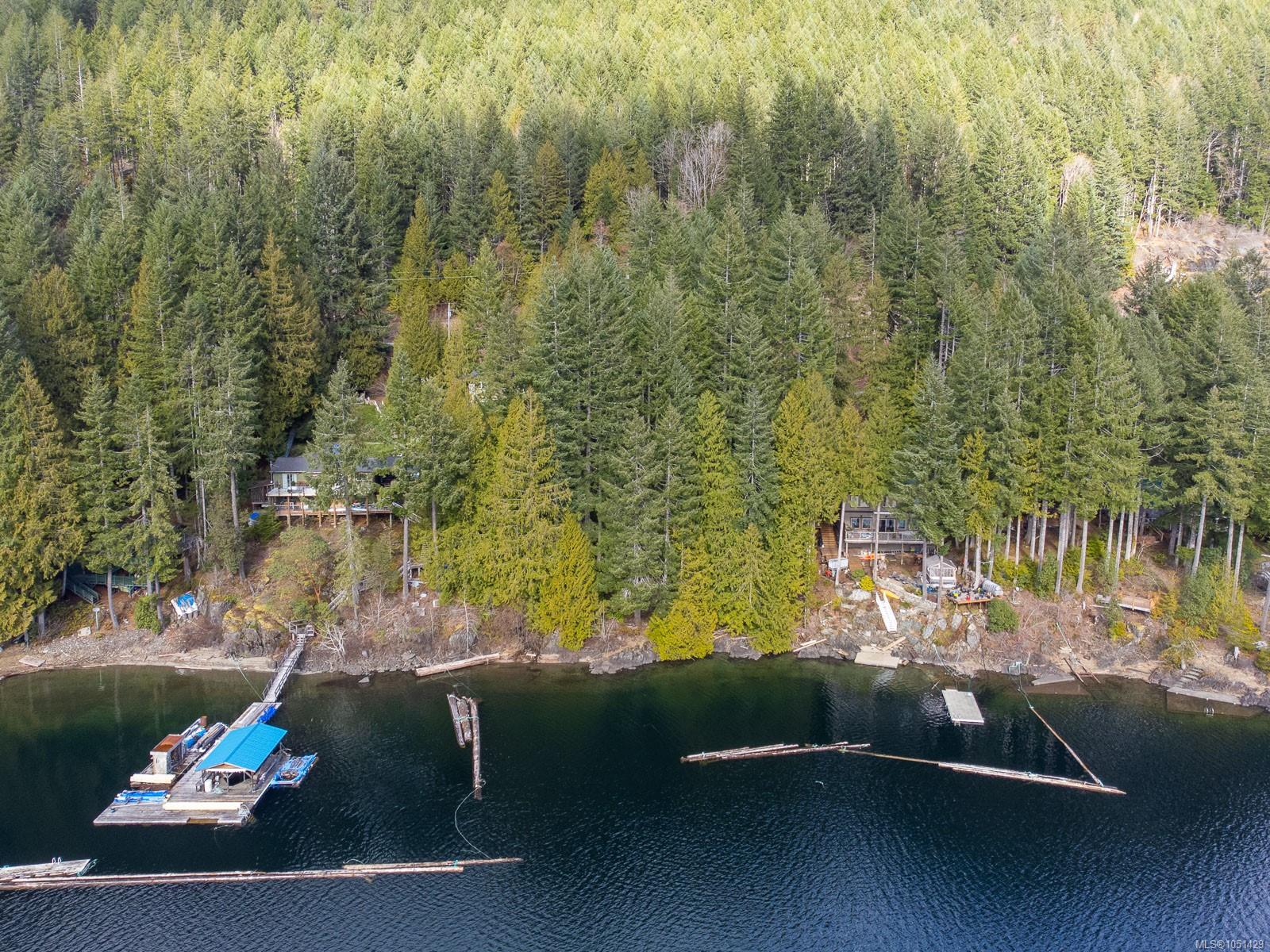 19320 Pacific Rim Hwy — listing photo 8 of 29