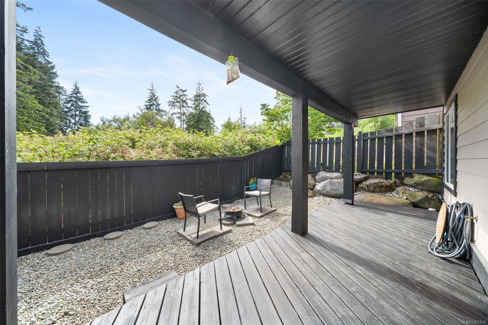 103-7091 Grant Rd — listing photo 4 of 32