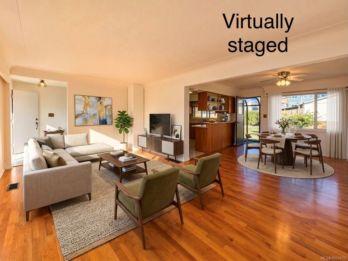 2433 5th Ave — listing photo 5 of 66