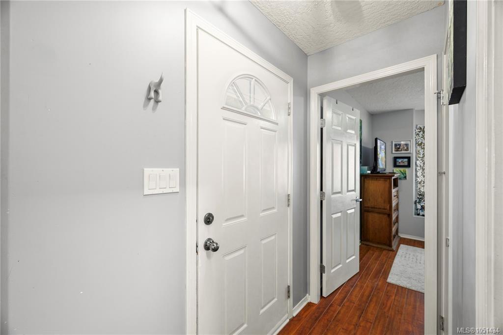 57-7570 Tetayut Rd — listing photo 3 of 32