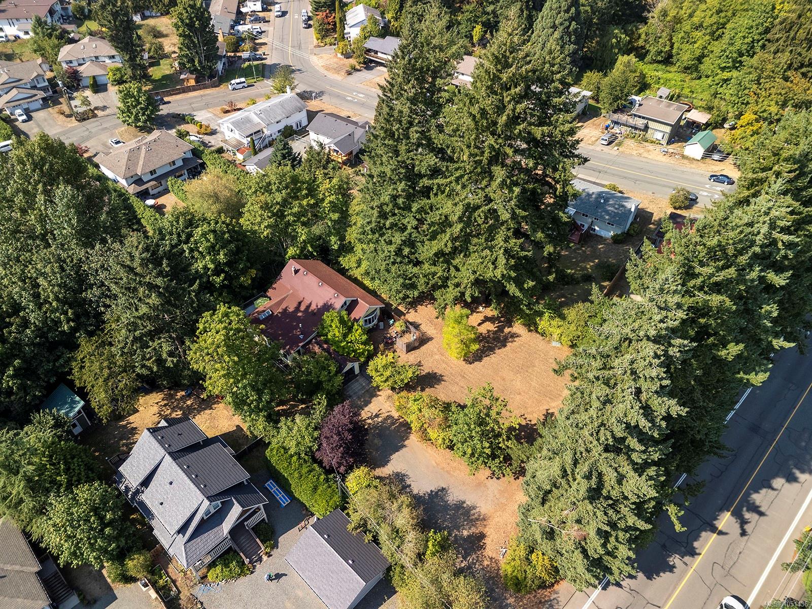 1185 5th St — listing photo 6 of 35