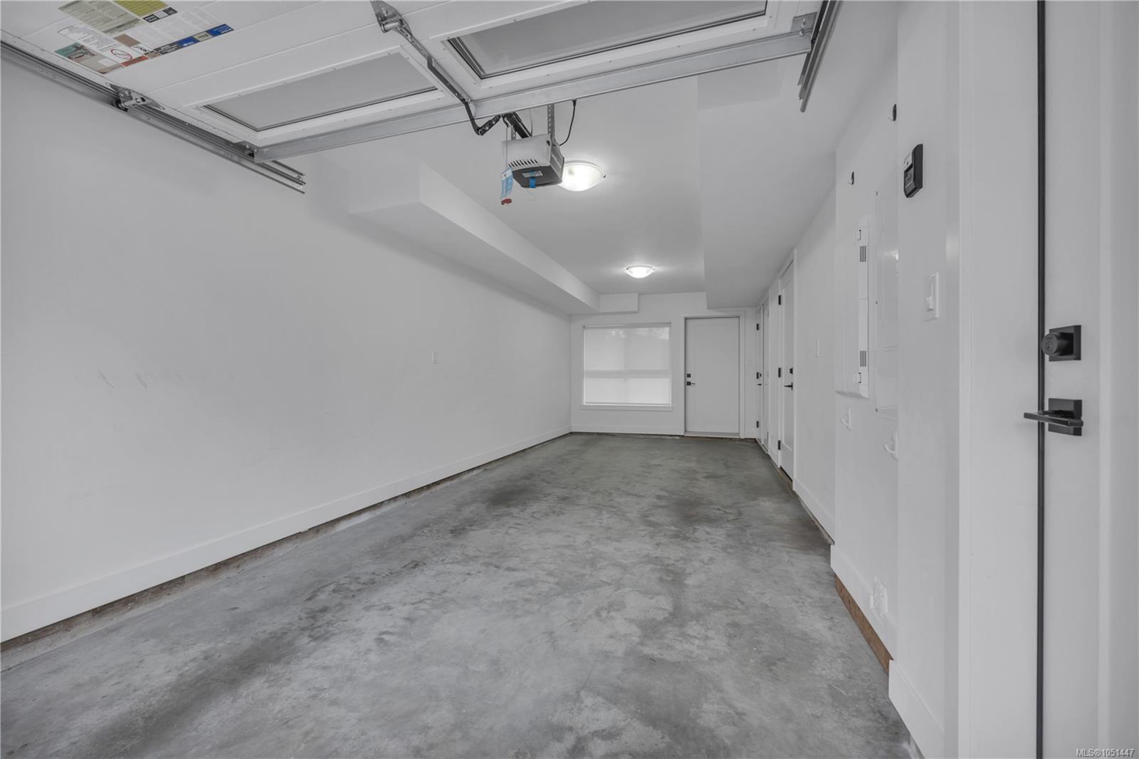 1036 Boxcar Close — listing photo 12 of 38