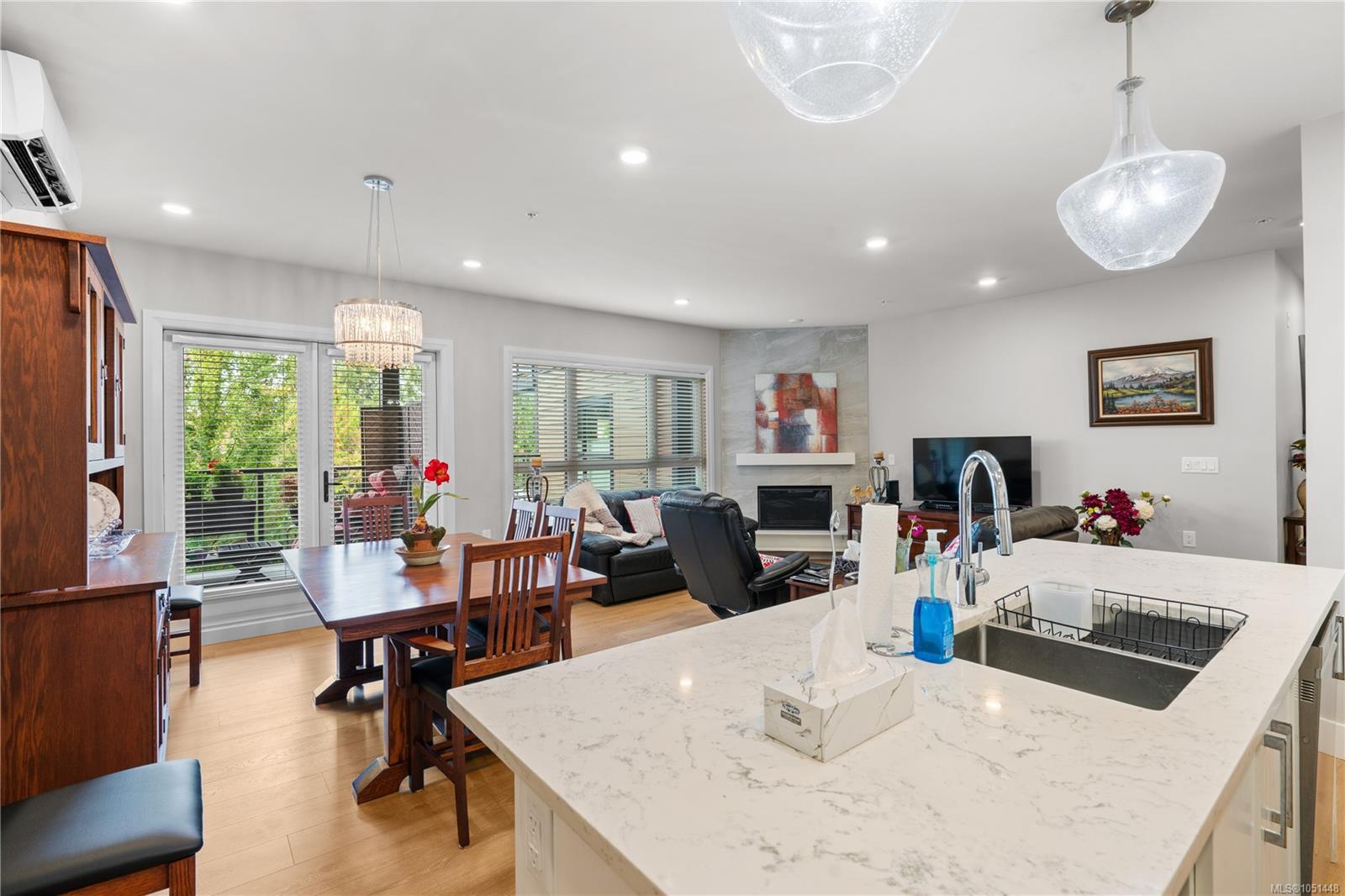 205-741 Travino Lane — listing photo 13 of 76