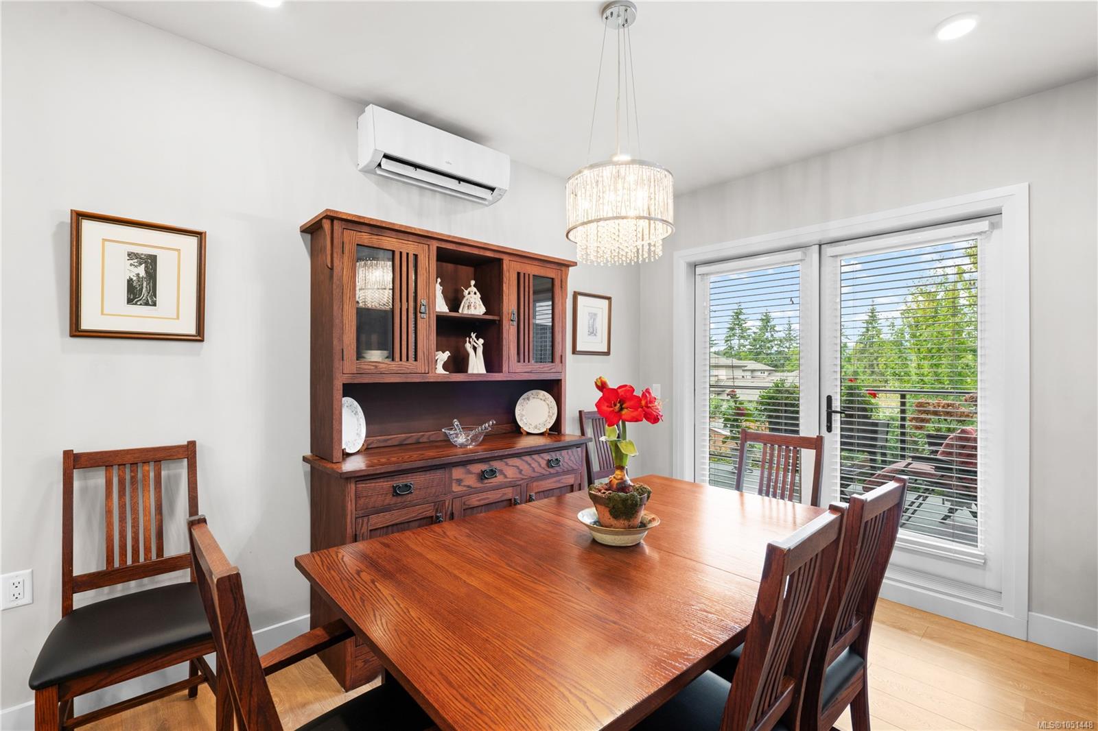 205-741 Travino Lane — listing photo 9 of 76