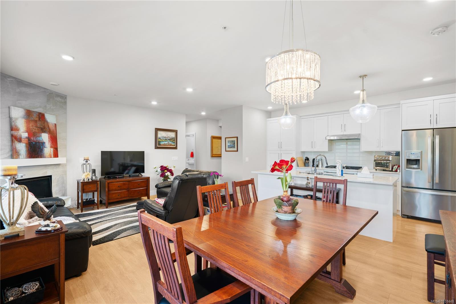 205-741 Travino Lane — listing photo 10 of 76