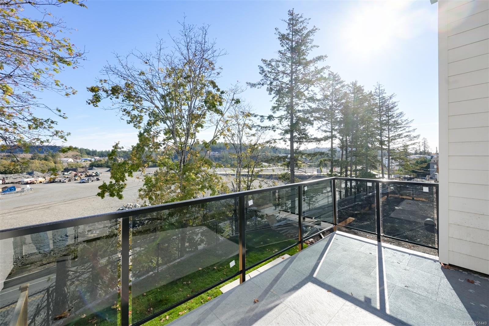 2119 Kingbird Dr — listing photo 14 of 68