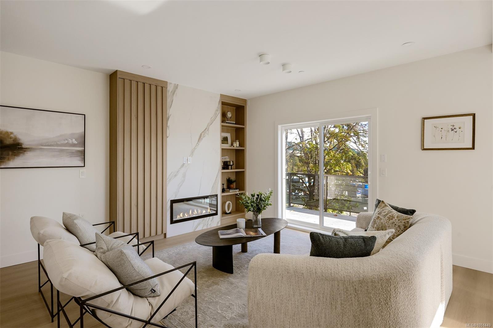 2119 Kingbird Dr — listing photo 6 of 68