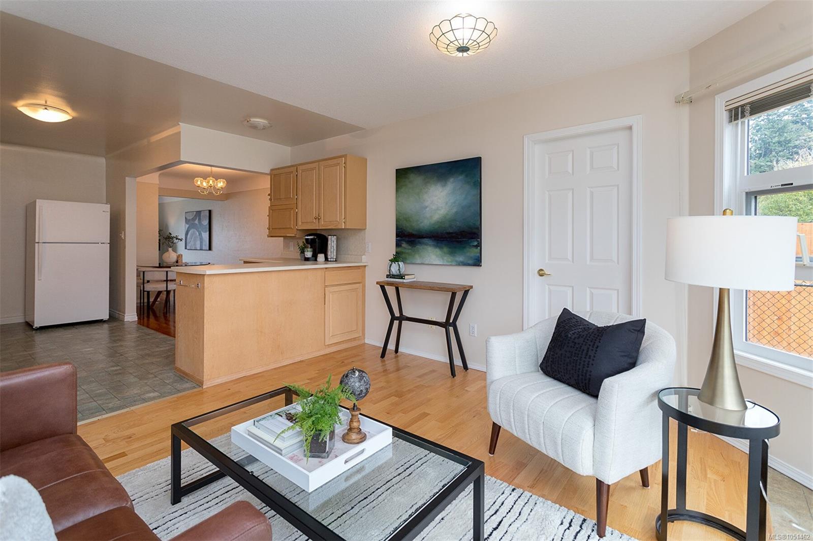1679 Freeman Ave — listing photo 13 of 33