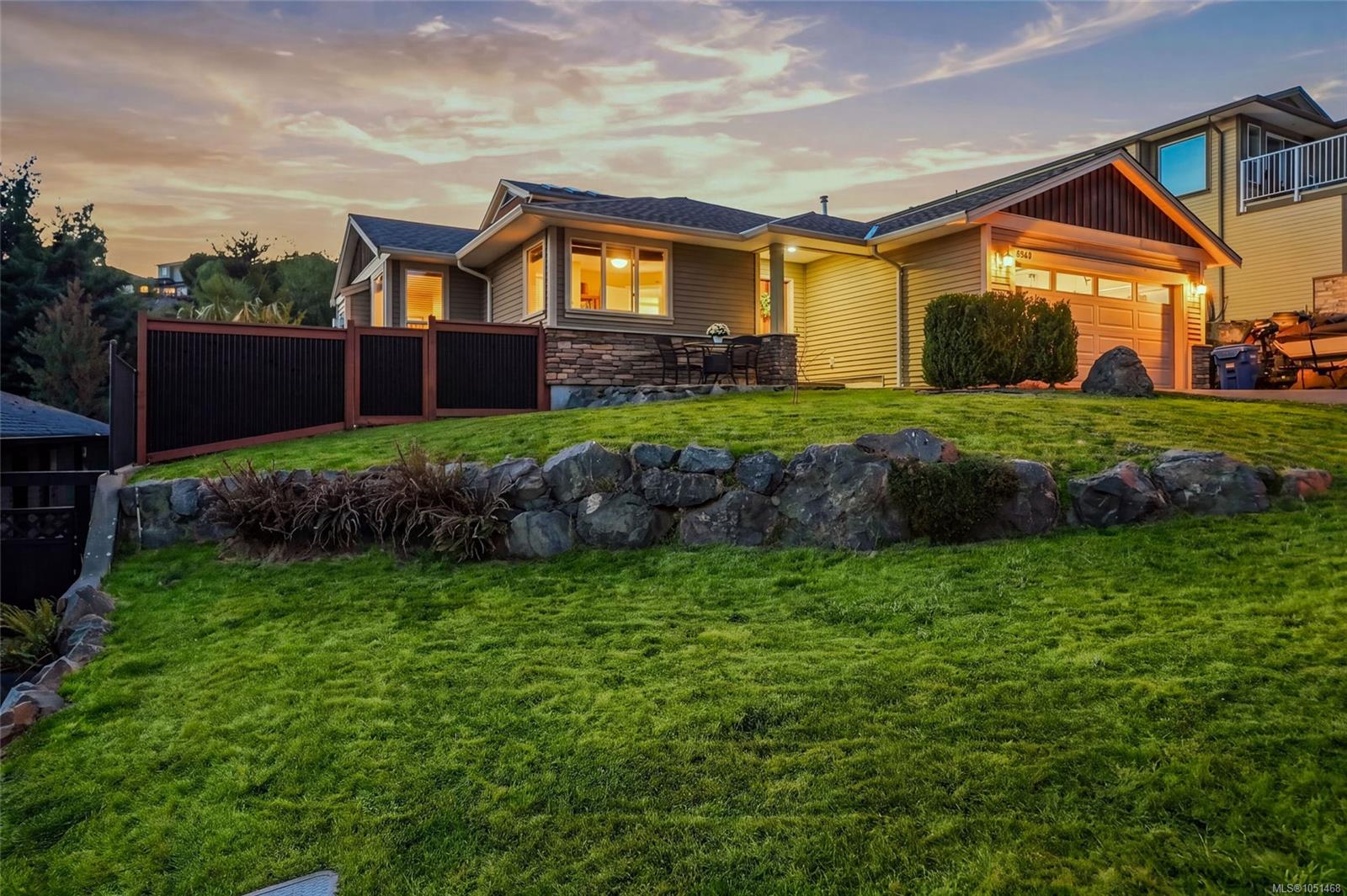 5161 Owlstone Pl, Nanaimo