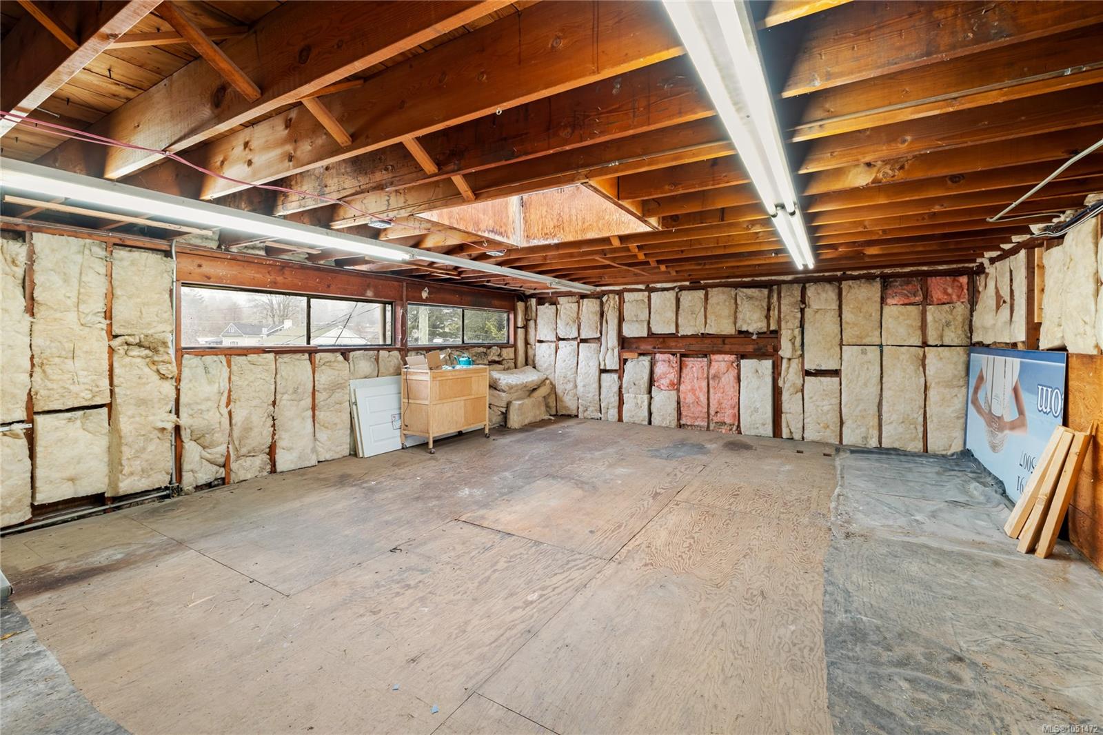 4504 Glenwood Dr — listing photo 12 of 17