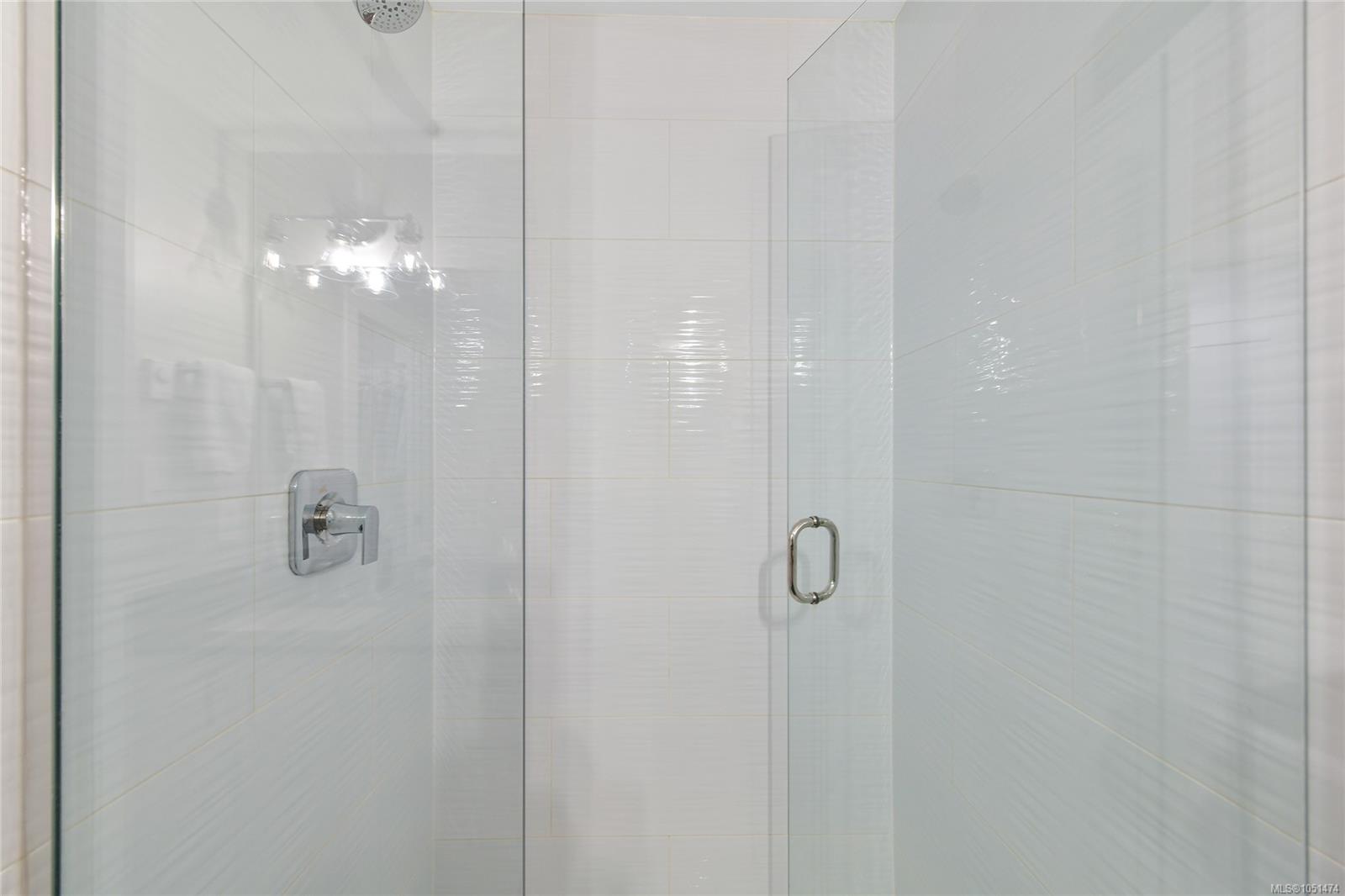 1424 Atlas Dr — listing photo 13 of 32