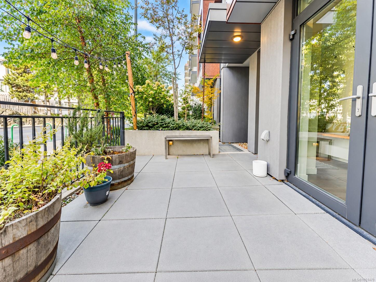 108-369 Tyee Rd — listing photo 12 of 54