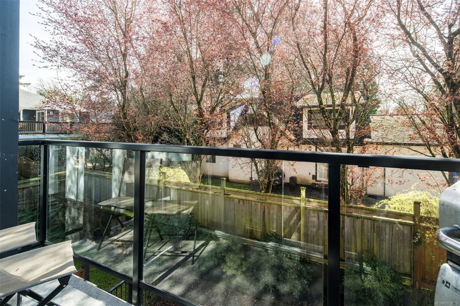 103-687 Strandlund Ave — listing photo 9 of 25