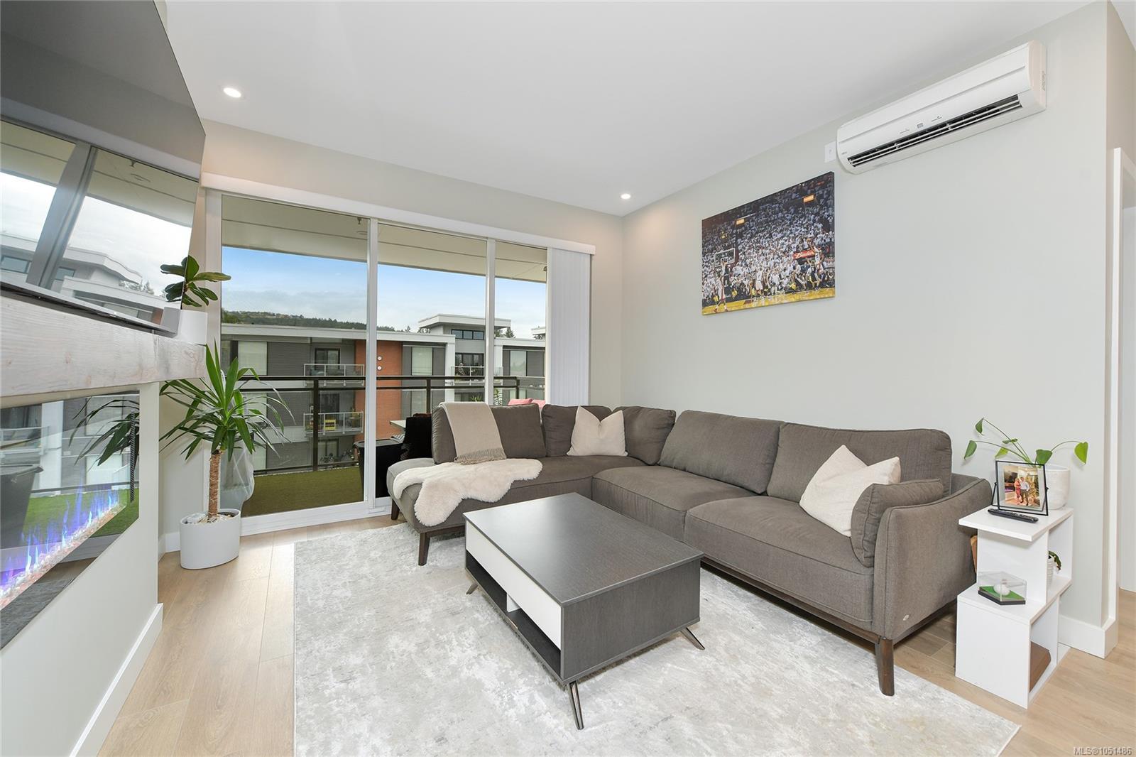 404-967 Whirlaway Cres — listing photo 12 of 27