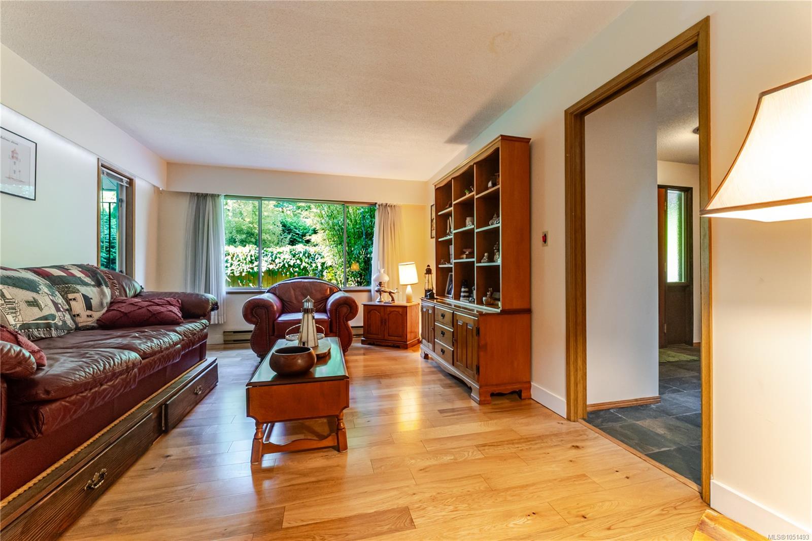 1970 Lands End Rd — listing photo 4 of 53