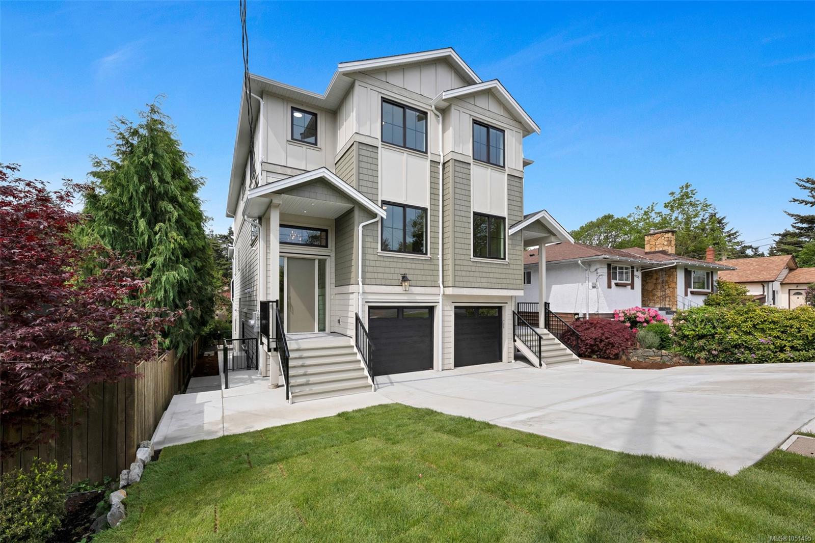 A-4016 Wiseton St — listing photo 2 of 44